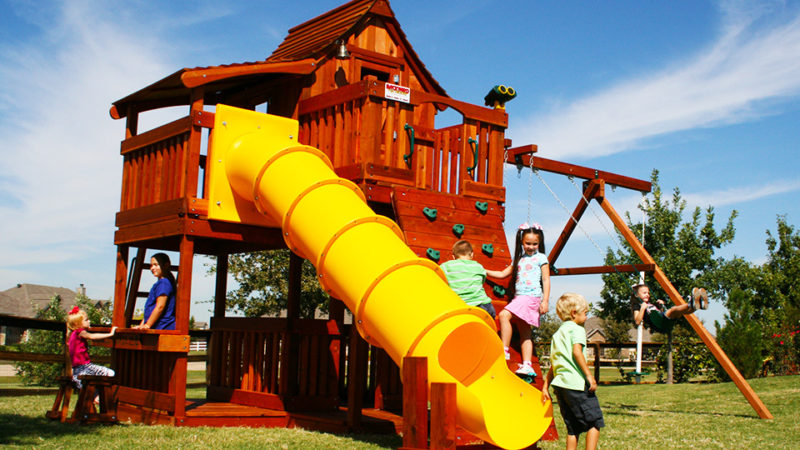 Mustang Swing Set – Tube Slide