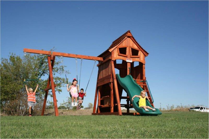Westover Hills Texas, 5' deck height, fun shack, swing set, upper cabin, playset, swings, slide, picnic table, rockwall, backyard swing set